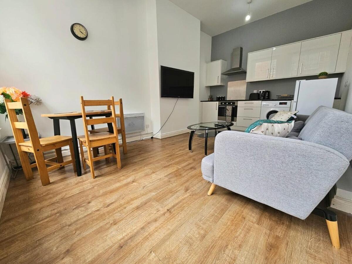 Bee Accommodations Backways Leicester Exteriér fotografie